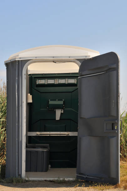 Affordable portable toilet rental in Shafter, CA